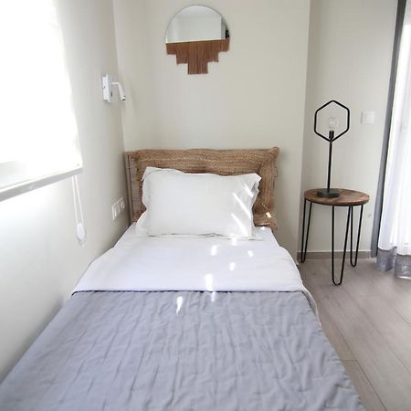 Hanioti Suite Maisonette In Front Of The Sea Экстерьер фото