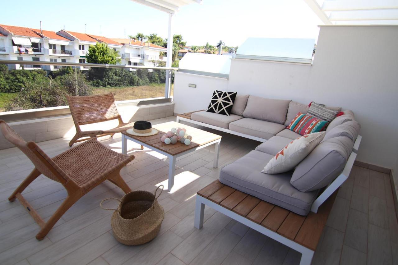 Hanioti Suite Maisonette In Front Of The Sea Экстерьер фото